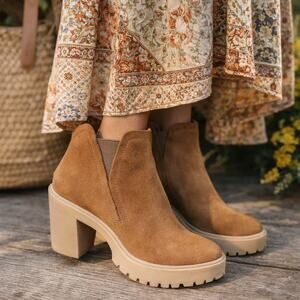 Dolce Vita SZ 7 Cashe H2O Waterproof Lugged Sole Camel Suede Boots Retro $160
